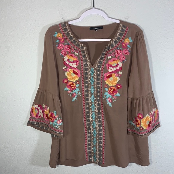 Andree Brown Embroidered Boho 3/4 Sleeve Blouse size  Medium - Picture 10 of 11